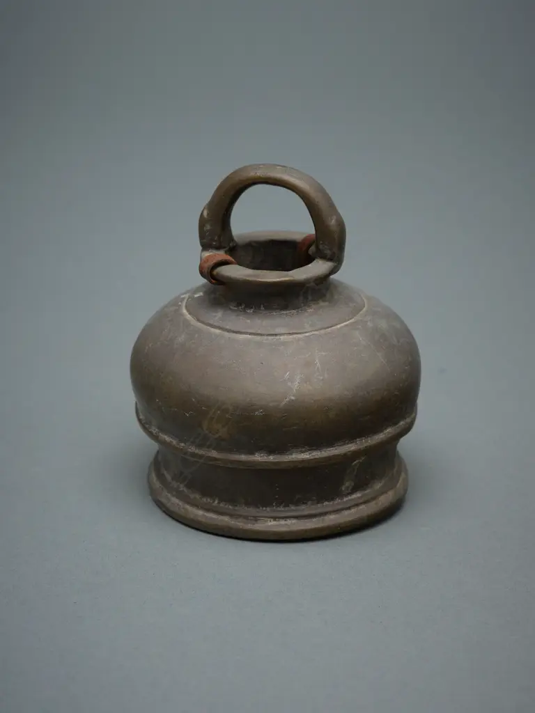 Afghanistan bronze/iron bell, Image 1++